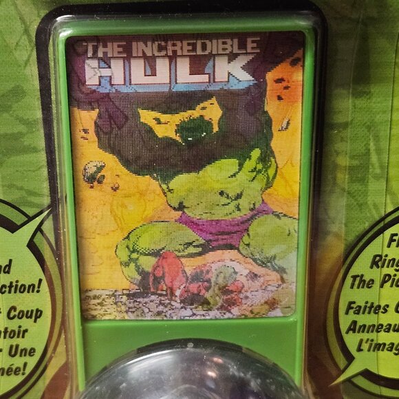 Marvel Flickers Incredible Hulk Collectible Metal Ring #7 Series 1 2004 - Picture 3 of 4